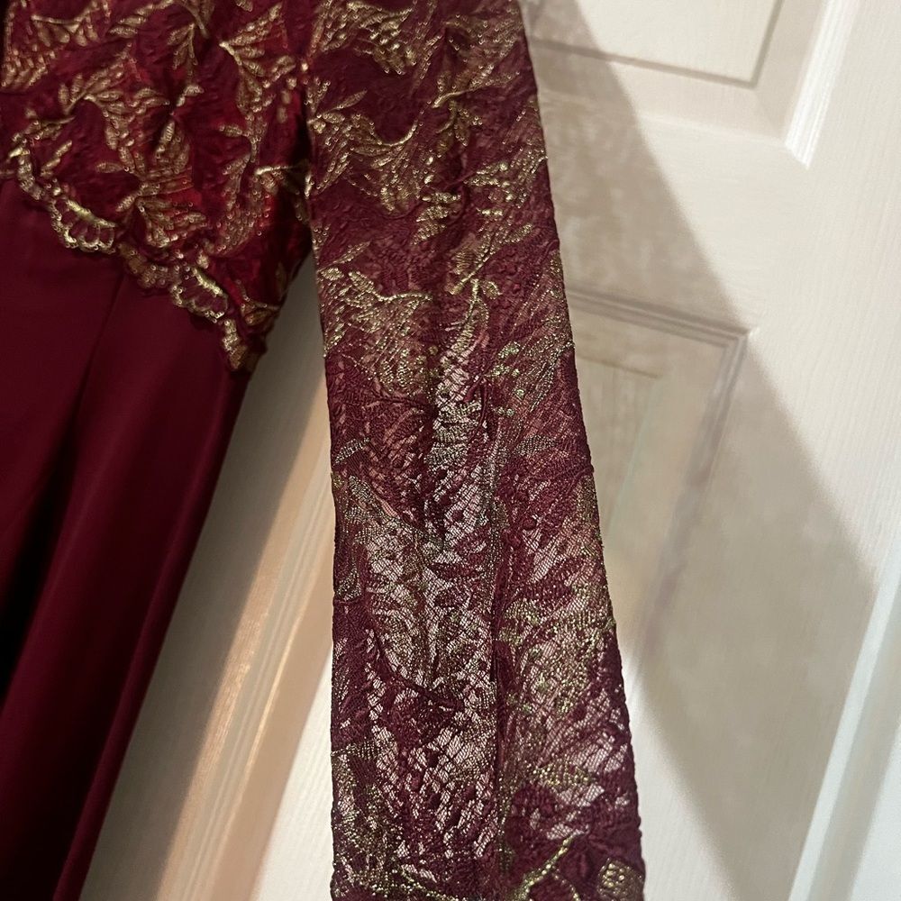 Brunnella Gown dress with lace - Picture 6 of 8